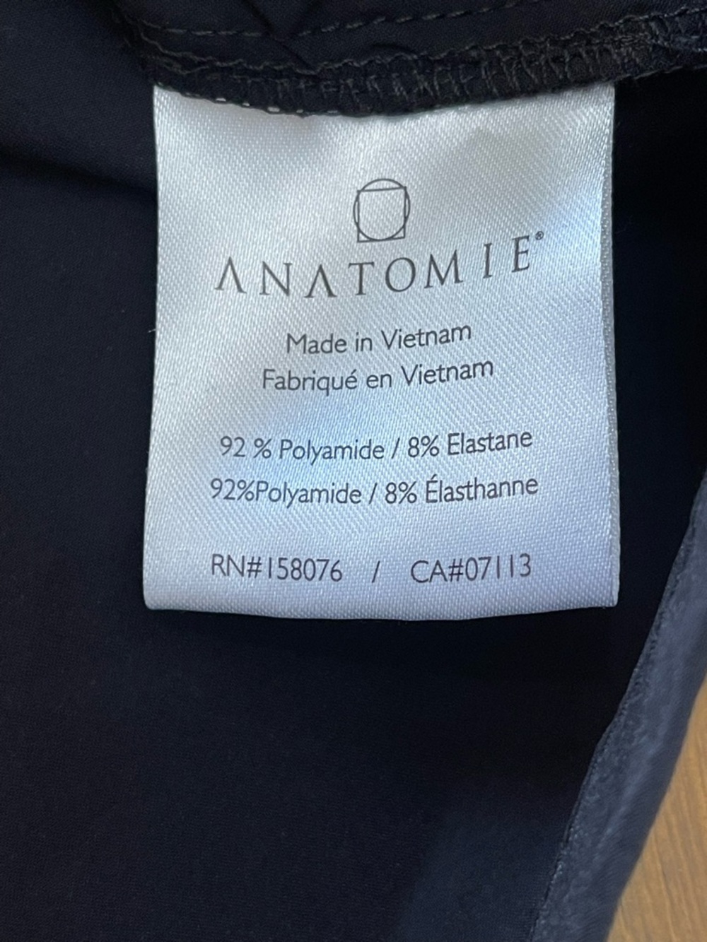 Anatomie Delaney Travel Vest black hiking vest women’s vest medium new - Picture 10 of 10